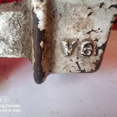 Bench Vise