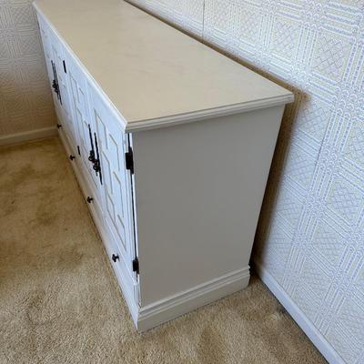 CREDENZA WITH 4 DRAWERS AND 2 LARGE CABINETS