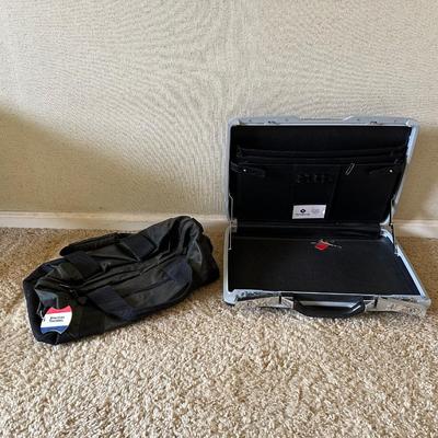 SAMSONITE BRIEFCASE WITH KEYS AND A DUFFLE BAG