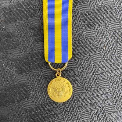 WW2 Selective Service System Medal
