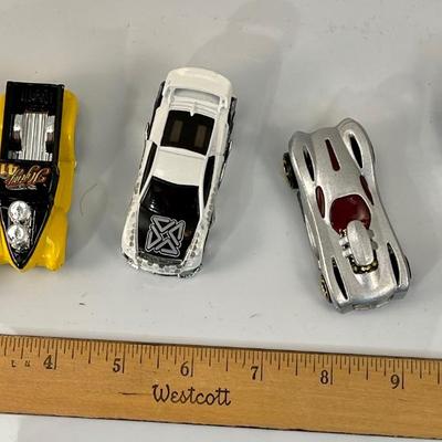 5 Die-Cast Cars Hot wheels