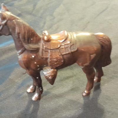 VINTAGE BRONZE COLORED LEAD METAL WESTERN HORSE STATUE AND GOLD PANNER FIGURES