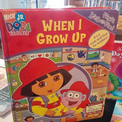 CHILDREN'S BOARD BOOKS, GREAT FOR TODDLERS!