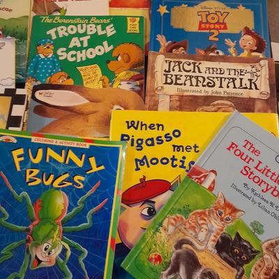 CHILDREN'S BOOKS, MOTHER GOOSE, FUNNY BUGS, NO DAVID! AND MORE GREAT TITLES