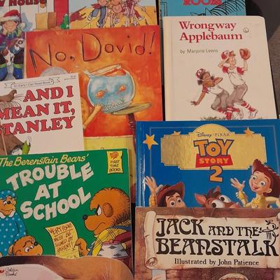 CHILDREN'S BOOKS, MOTHER GOOSE, FUNNY BUGS, NO DAVID! AND MORE GREAT TITLES