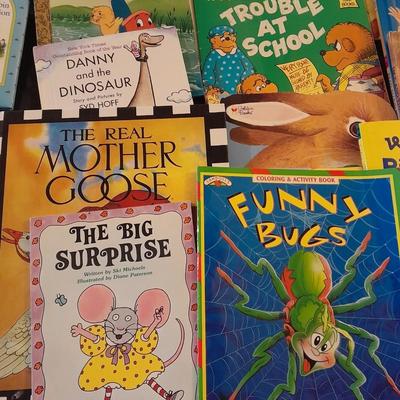 CHILDREN'S BOOKS, MOTHER GOOSE, FUNNY BUGS, NO DAVID! AND MORE GREAT TITLES