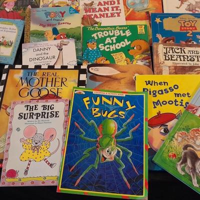 CHILDREN'S BOOKS, MOTHER GOOSE, FUNNY BUGS, NO DAVID! AND MORE GREAT TITLES