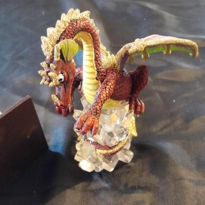 DRAGON COLLECTION SPIRIT OF THE GRANDIDIERITE DRAGON AND MORE