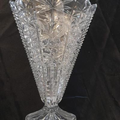 CRYSTAL DECANTER GLASS COMBO, BEAUTIFUL LEAD GLASS VASE WITH BIRD, AND PINK BOTTLE WITH STOPPER