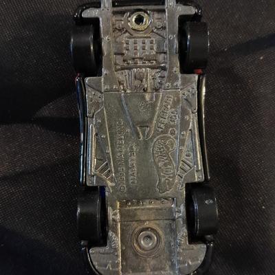 FIVE HOT WHEEL COLLECTABLE CARS