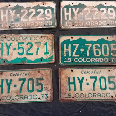 VINTAGE 1970'S COLORADO LICENSE PLATES HY & HZ-