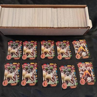 COLEGIETE WILD CARDS FOOTBALL SPORTS CARDS BOXED SET