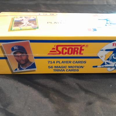 1990 SCORE COLLECTORS SET STILL SEALED! BOXED SET BASEBALL TRADING CARDS