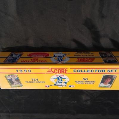1990 SCORE COLLECTORS SET STILL SEALED! BOXED SET BASEBALL TRADING CARDS