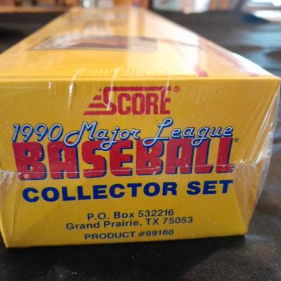 1990 SCORE COLLECTORS SET STILL SEALED! BOXED SET BASEBALL TRADING CARDS