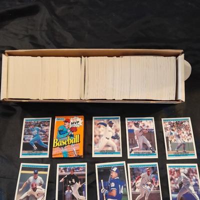 1992 DONRUSS BOXED SET BASEBALL CARDS TRADING SPOTSCARDS