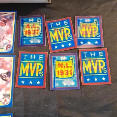 1990 SCORE BOXED SET BASEBALL TRADING CARDS SPORTSCARDS WITH MVP HOLOGRAMS