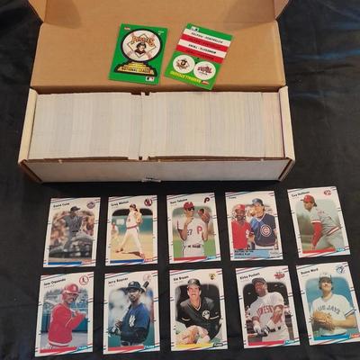 BASEBALL FLEER TRADING CARDS SPOTSCARDS BOXED SET LOGO STICKERS