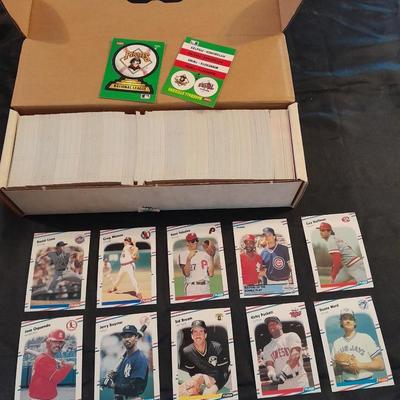 BASEBALL FLEER TRADING CARDS SPOTSCARDS BOXED SET LOGO STICKERS