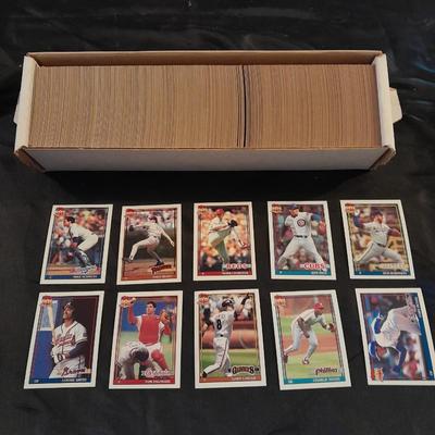 1991 TOPPS BASEBALL SPORTSCARDS BOX SET TRADING CARDS