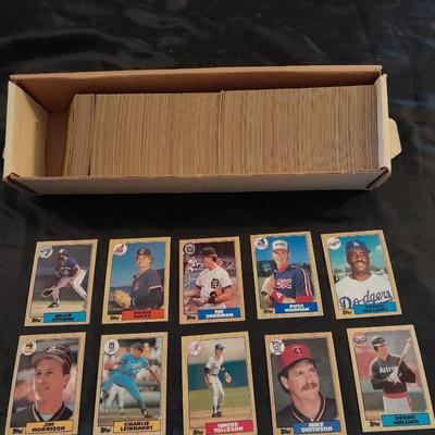 1990 SCORE TRADING CARDS BASEBALL BOX SET SPORTSCARDS