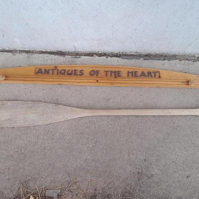 ANTIQUES OF THE HEART WALL HUNG TAPESTRY / QUILT HANGER AND AN OLD WOOD BOAT OAR