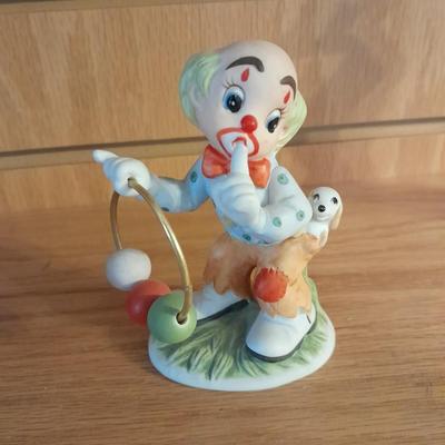 LEFTON COLLECTABLE CLOWN & TWO VINTAGE WIW PORCELAIN CLOWNS