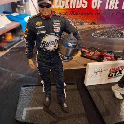 HARDBACK NASCAR LEGENDS OF THE TRACK BOOK WITH NASCAR FIGURES
