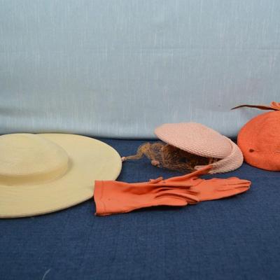 LOT 347. THREE LADIES HATS AND PAIR OF GLOVES