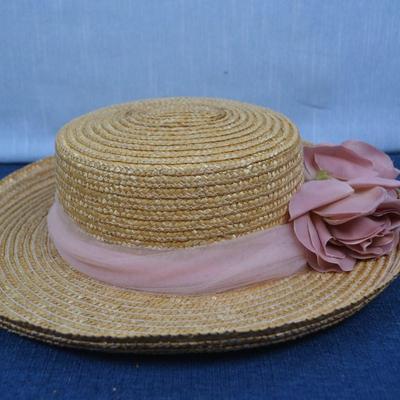 LOT 351. THREE SUN HATS
