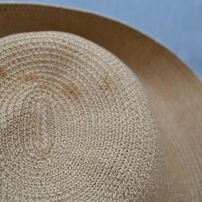 LOT 352. THREE LADIES SUN HATS