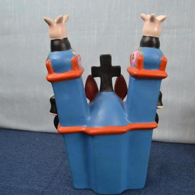 LOT 371  FOLK ART HAND PAINTED CLAY DIORAMA AND CLAY FIGURINE