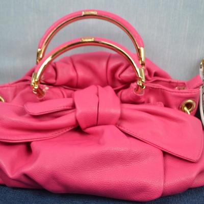 LOT 393. THREE LADIES HANDBAGS
