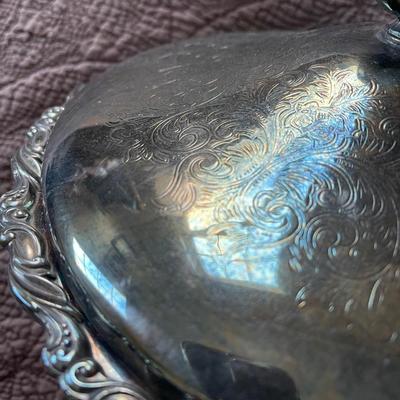 Oneida covered serving dish.