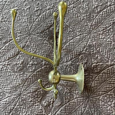 6 prong brass towel holder