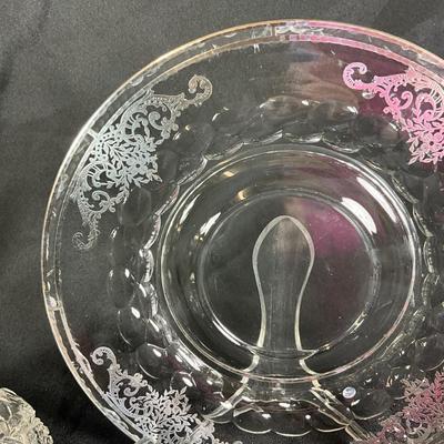 1256 Vintage Silverplated Glass Plate with Glass Hair Receiver