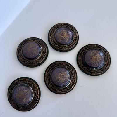 Set of 5 Large Vintage Floral Buttons