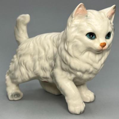 Vintage Lefton Ceramic Porcelain White Persian Cat Figurine H6364 Japan Statuette