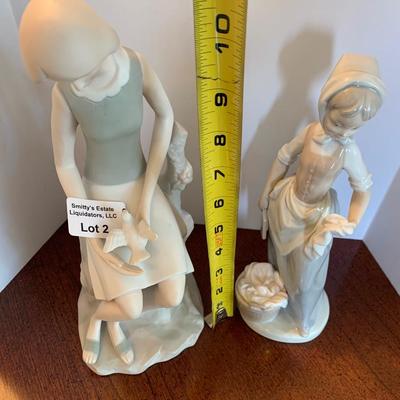 PAIR Figurines - Lladro And Other. LOT 2
