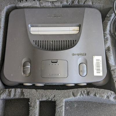 Nintendo 64 w/ Hard Case