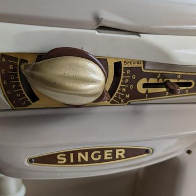 Singer Rocketeer Sewing Machine