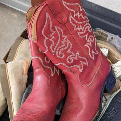 Payless Shoesource