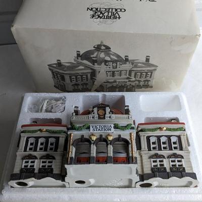 Department 56 Dickens Village Pieces