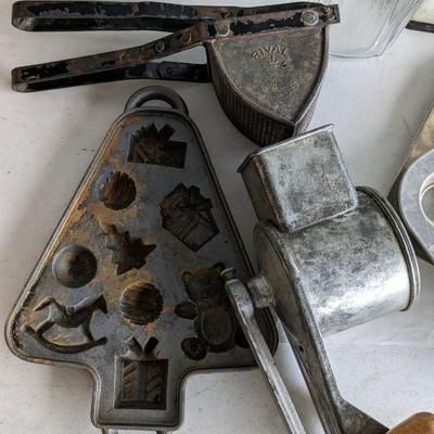 Vintage Kitchen 