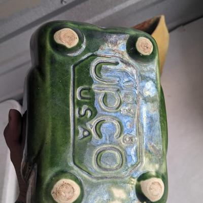Crocks and Pots