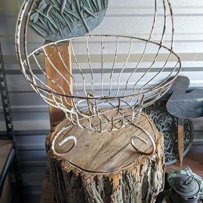 Planting Bench and Outdoor Goodies