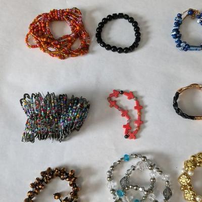 Brooches & Bracelets