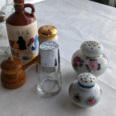 Shakers and Decanters