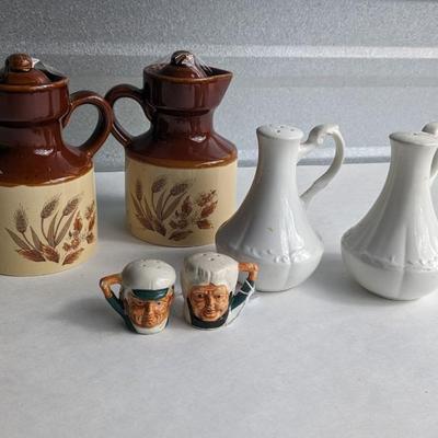 Shakers and Decanters