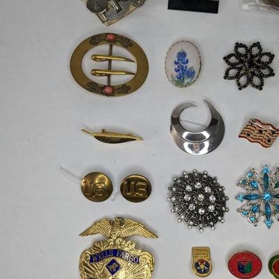 Buckles, Brooches, and Pins